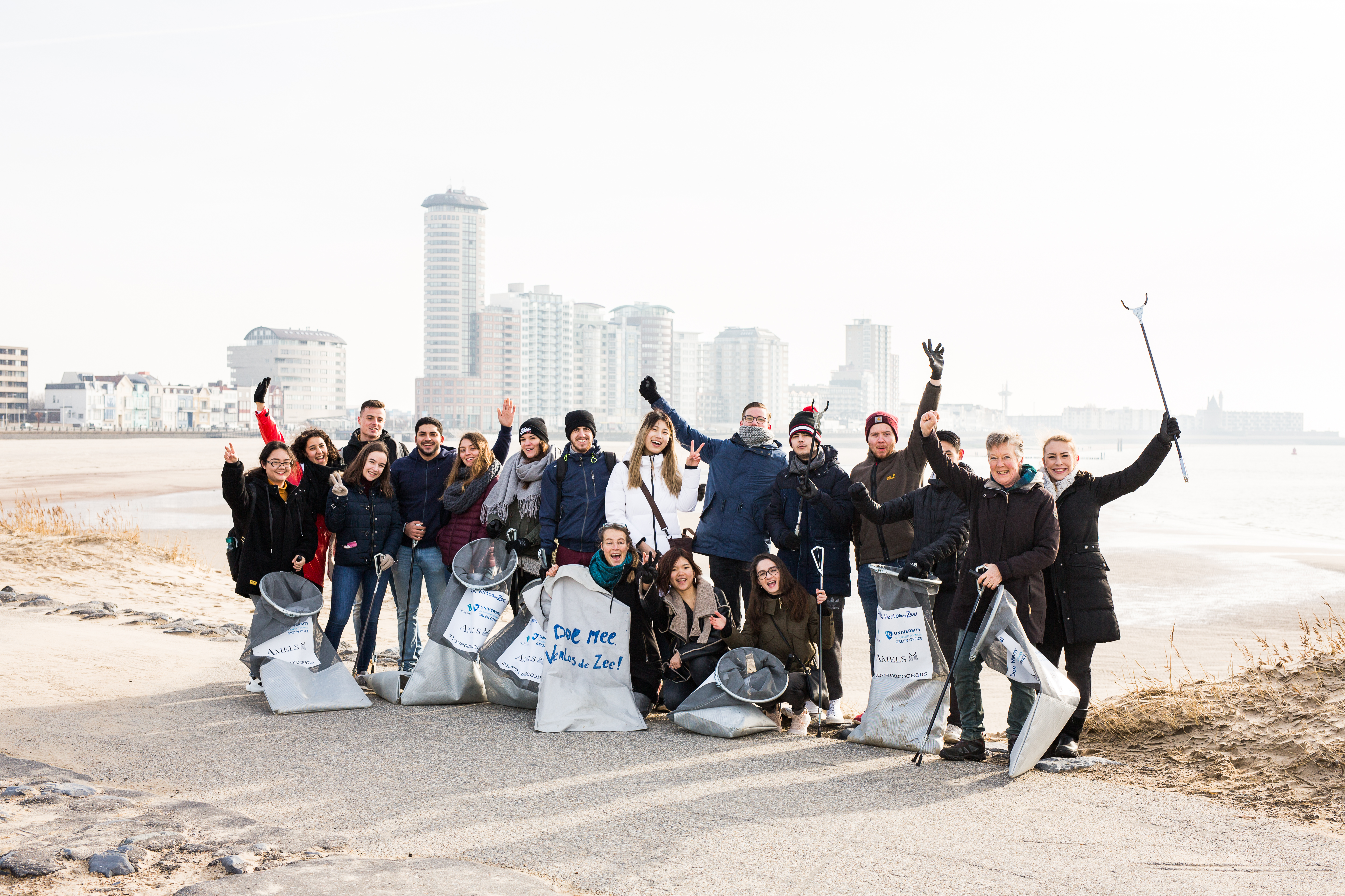 Beach cleanup Vlissingen